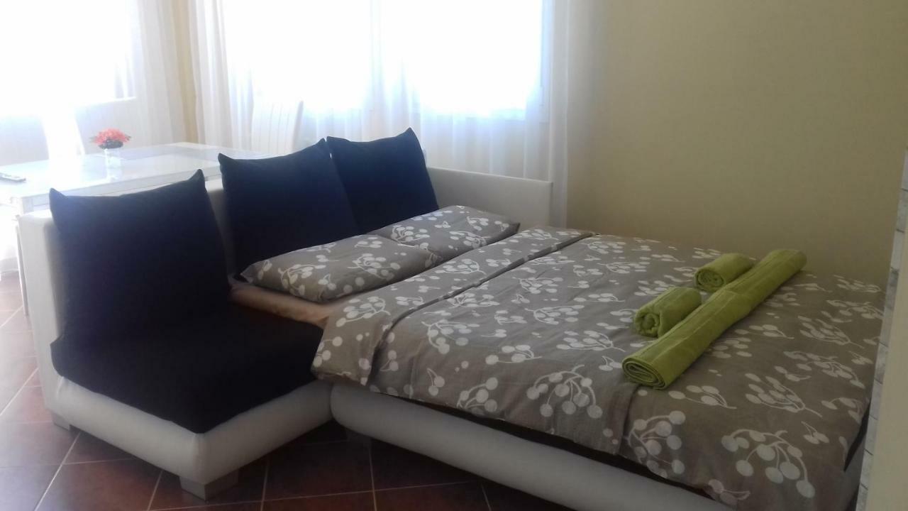 Benelise Apartman Hévíz Exterior foto