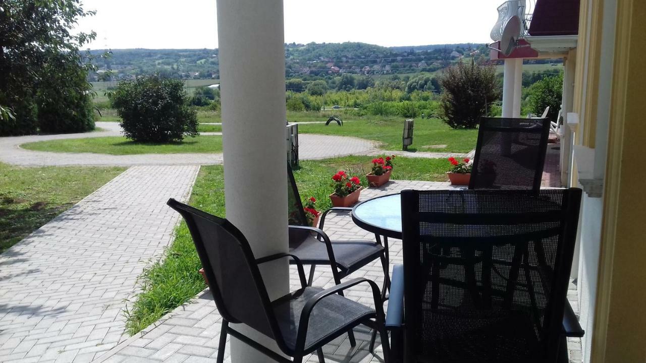 Benelise Apartman Hévíz Exterior foto